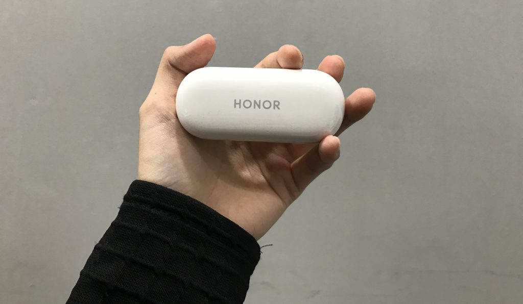 Honor Magic Earbuds, Sedap Dipegang Namun Tidak Berbaloi Dengan Harga