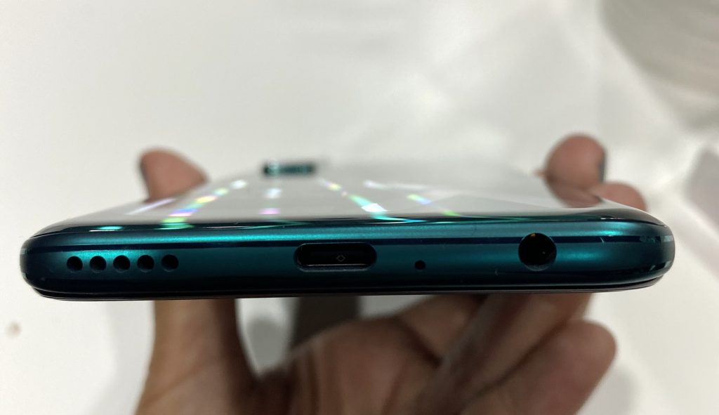 HUAWEI nova 7 SE – Peranti Mampu Milik Dengan Rangkaian 5G