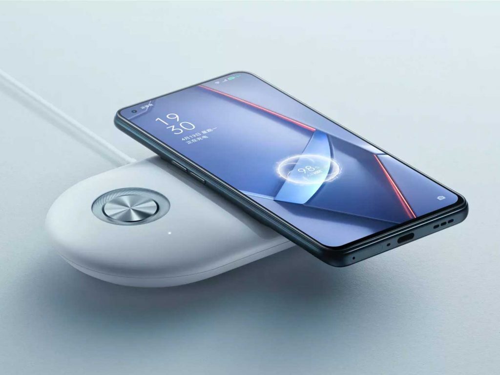 Adakah OPPO Yang Pertama Menawarkan Pengecasan Pantas Untuk Peranti Kelas Pertengahan?