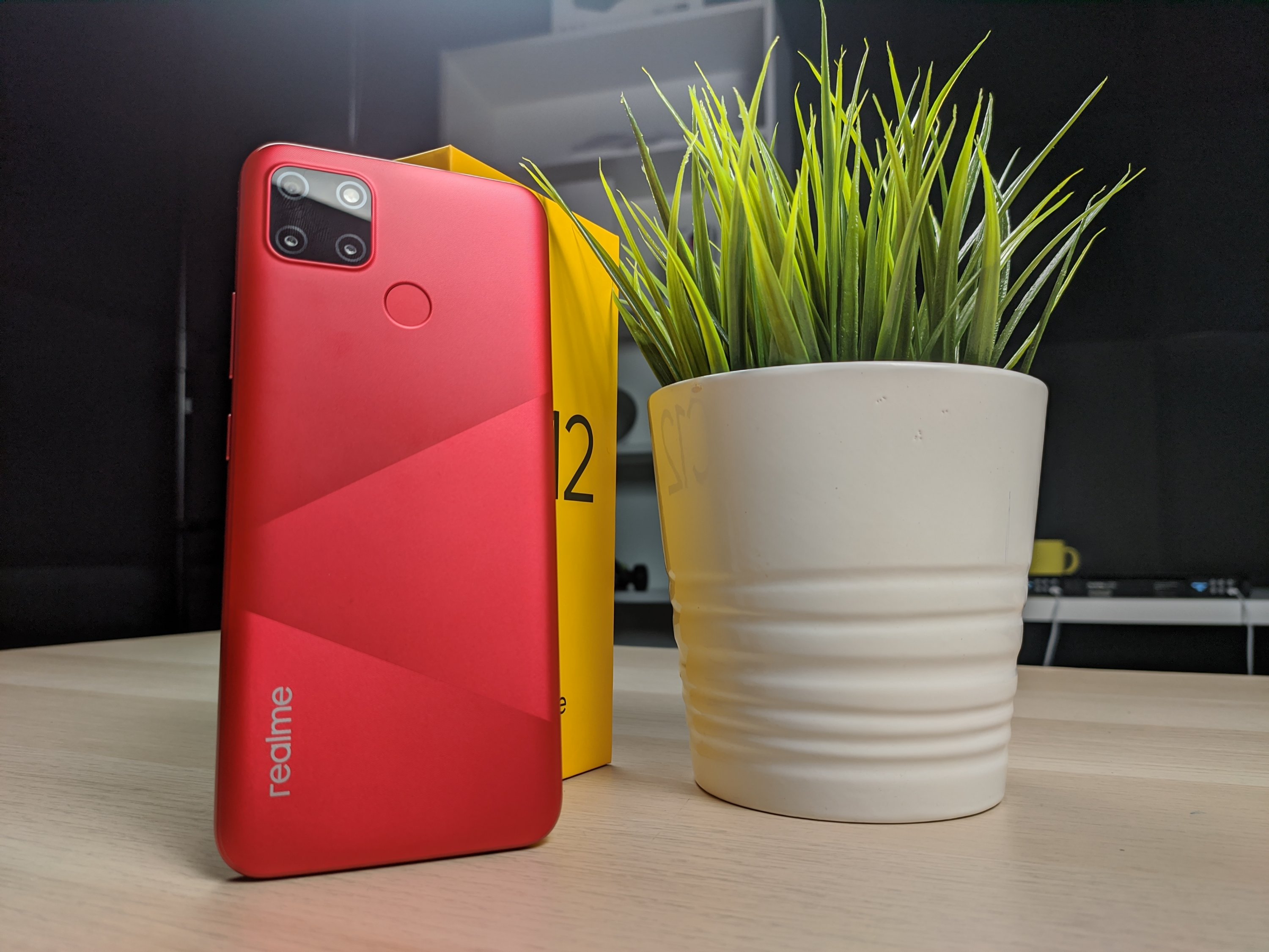 Ulasan realme C12: Sekelumit Naik Taraf Tidak Penting Berbanding realme C11