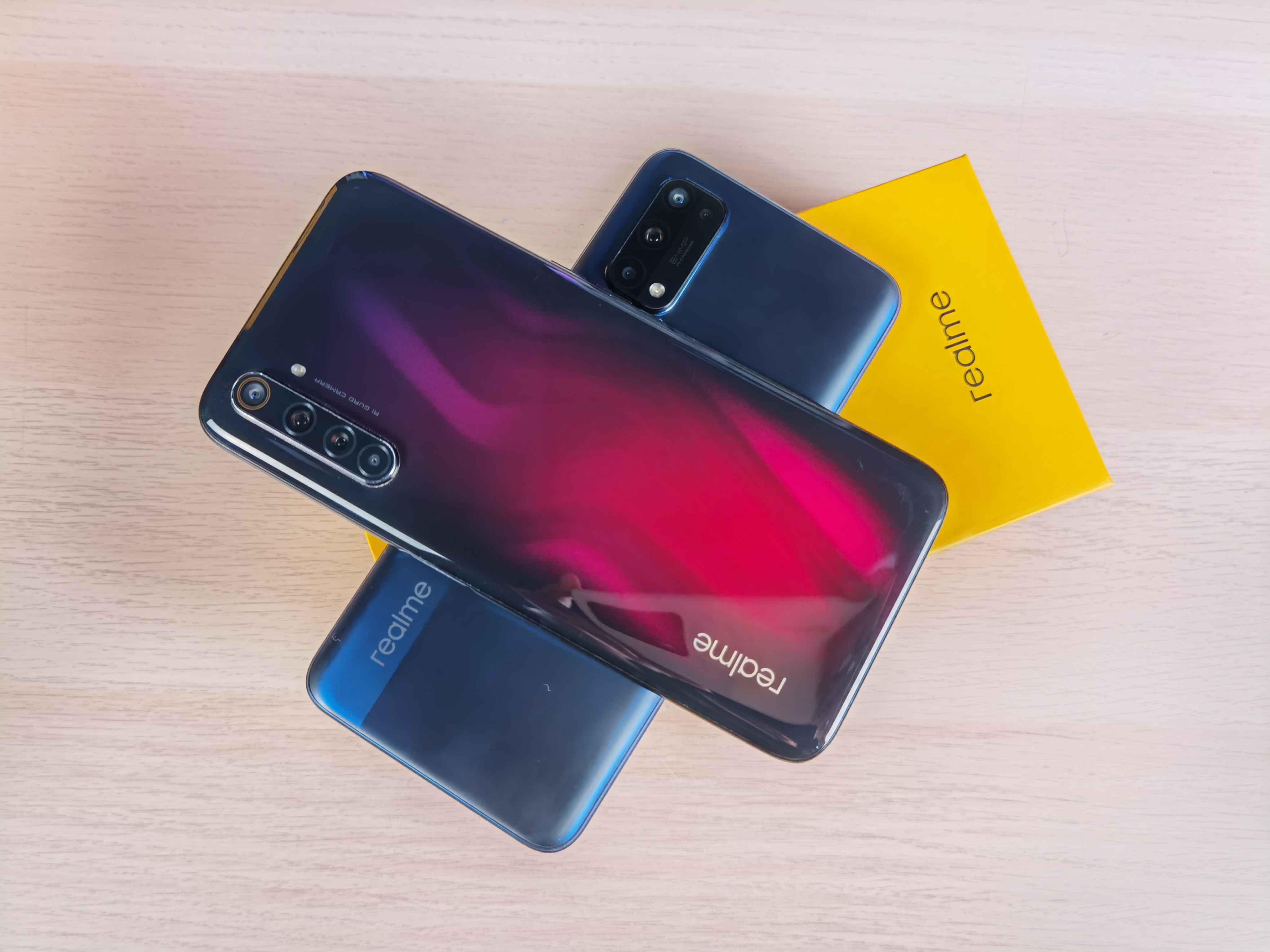 perbandingan realme 7 pro