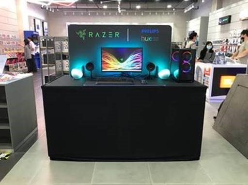 Philips Hue X Razer Display