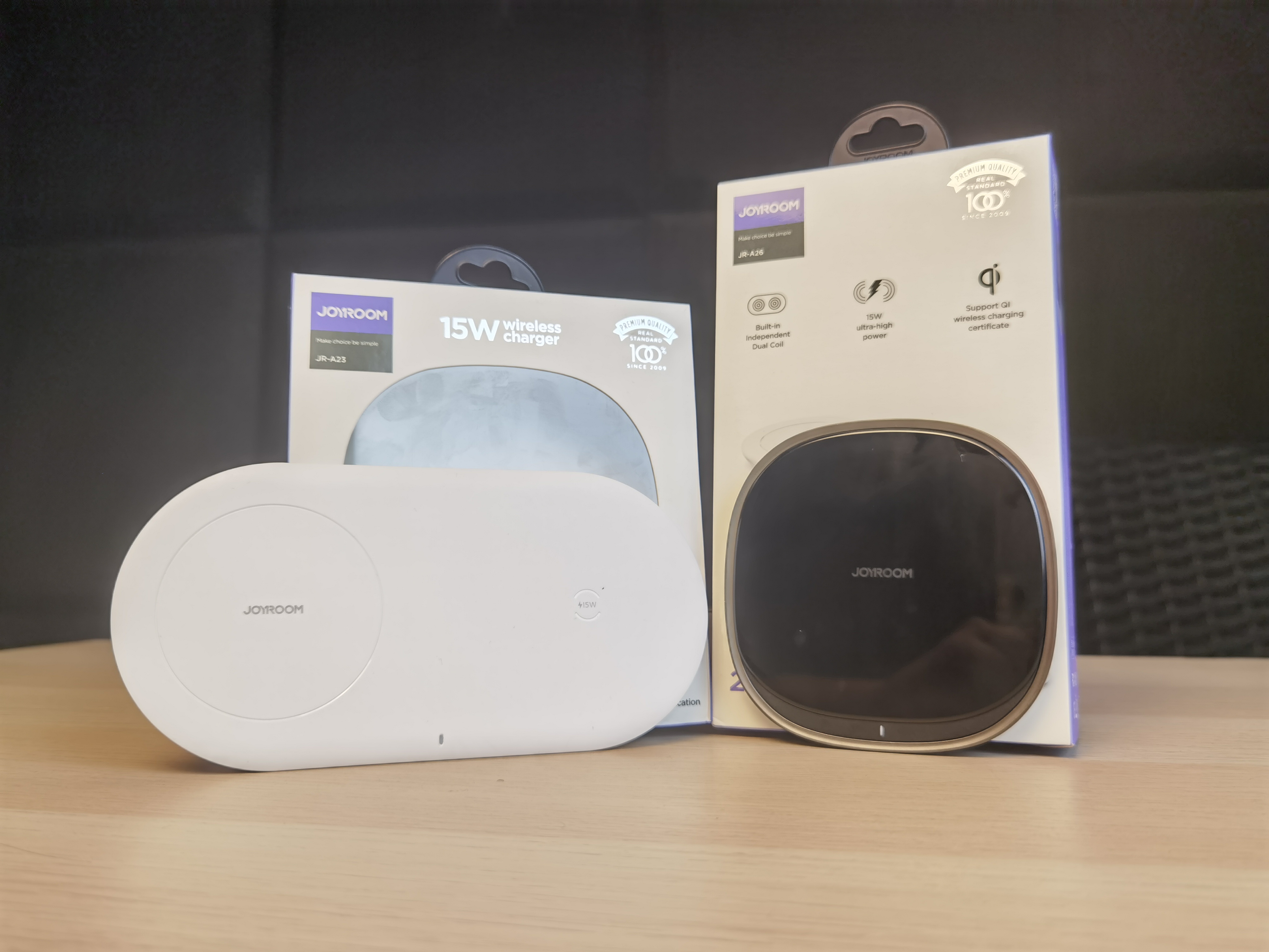pengecas nir-wayar joyroom