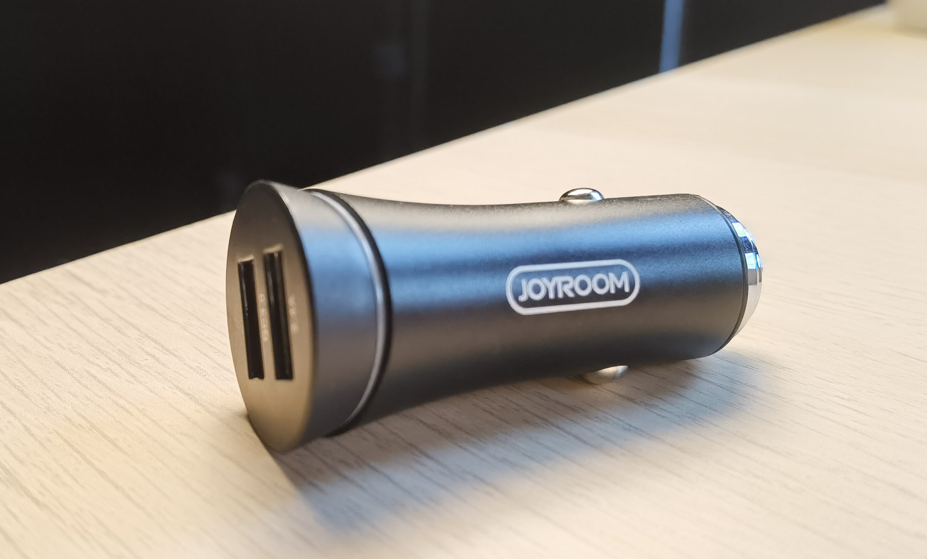 Reaksi Awal Pengecas Tanpa Wayar Joyroom Dalam Kereta, Pengecasan Pantas 15W