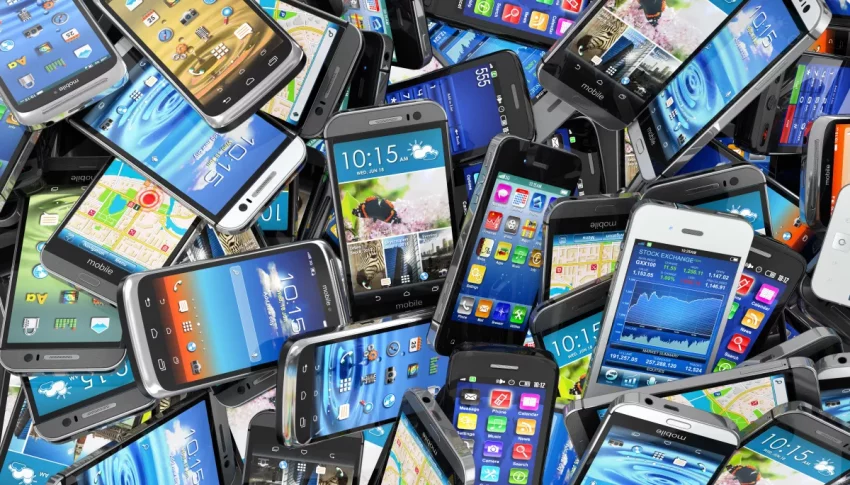 Penghantaran Global ‘Smartphone’ Jatuh Ke Paras Terendah Sejak 2013.