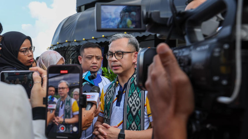 Fahmi Fadzil_Kementerian Komunikasi