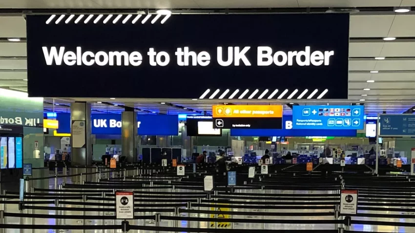Rakyat Malaysia Ke UK Perlu Mohon ETA Mulai Januari 2025