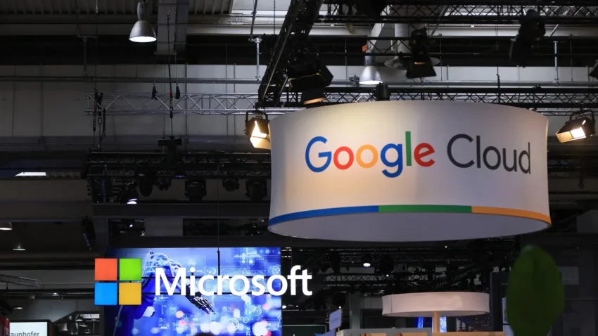 Google Microsoft cloud_Bloomberg