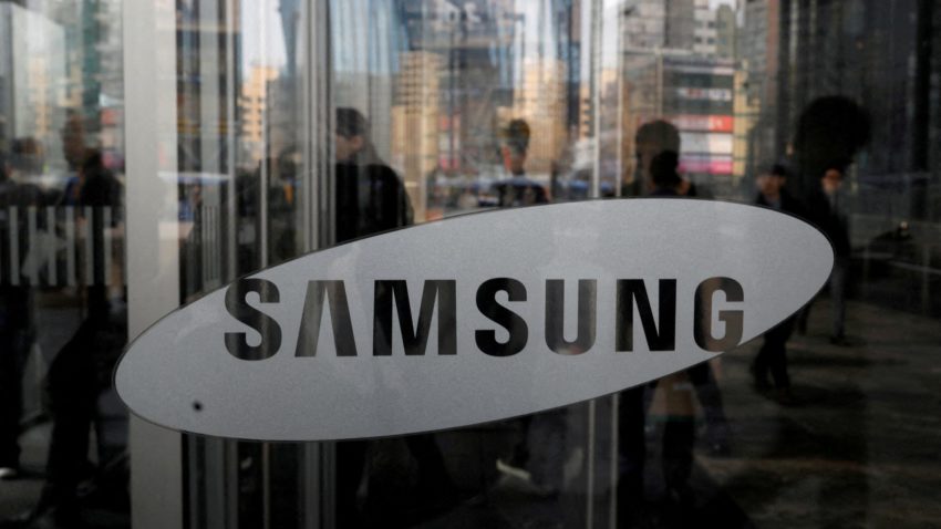 Samsung lay off