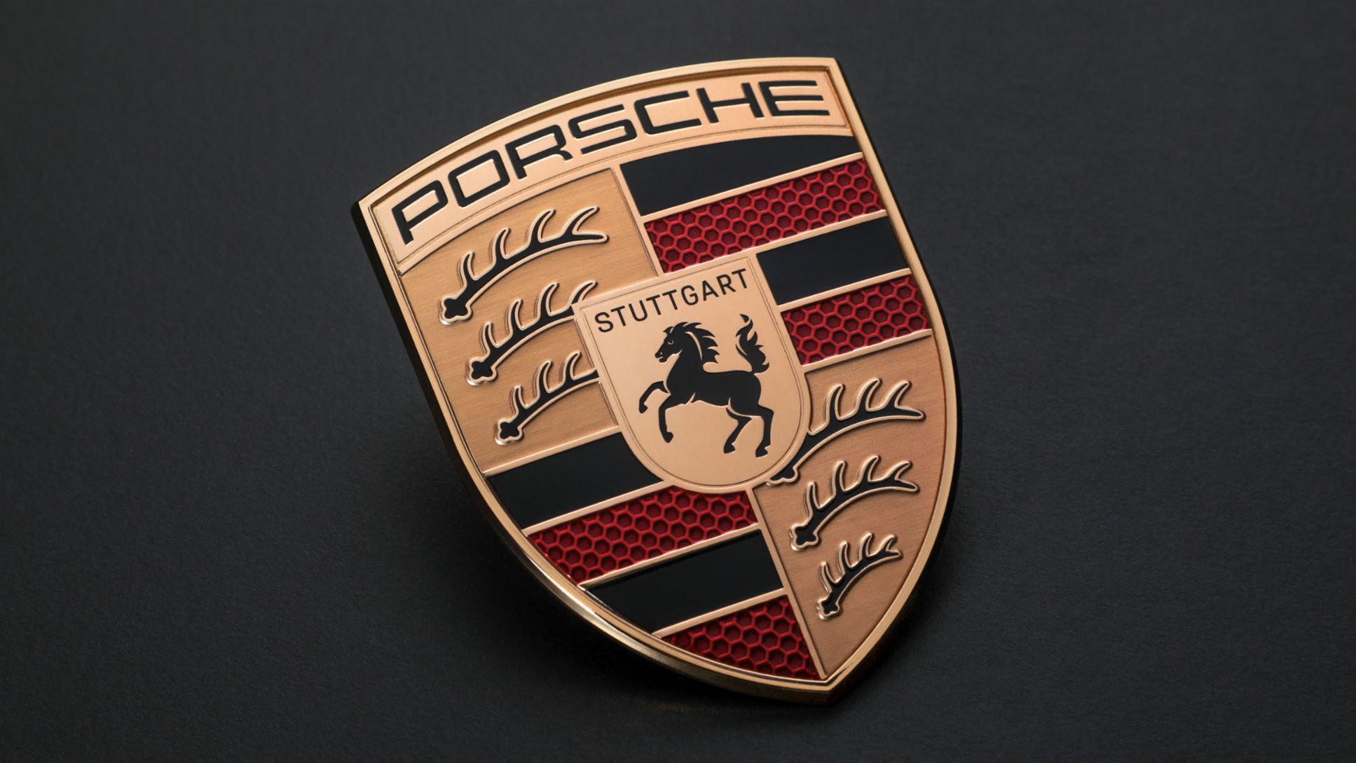 57% Model Porsche Kini Elektrik, Tapi Projek Bateri Sendiri Dihentikan