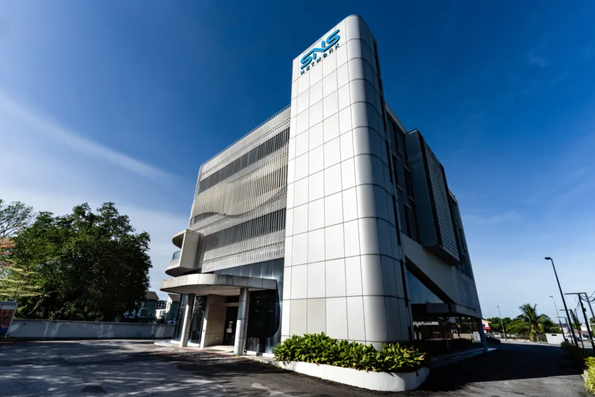 SNS Building (Landscape)