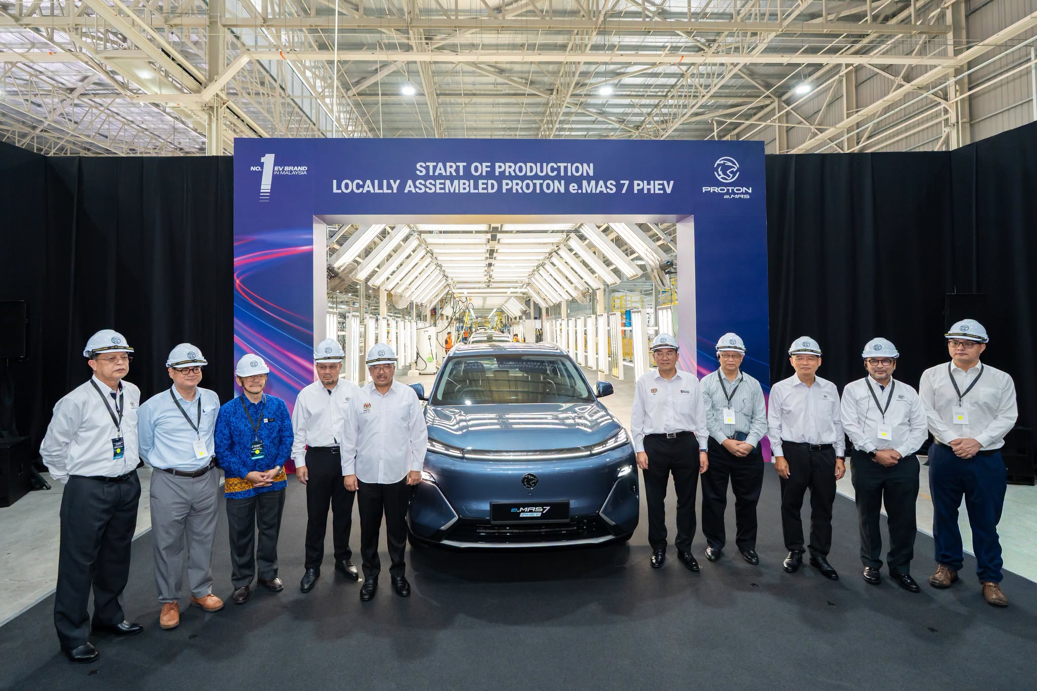 Proton e.MAS 7 PHEV CKD Kini Dipasang Di Tanjong Malim