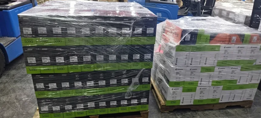 Penjual Di China Didakwa Beli Pukal GPU RTX 5090 Kemudian Jual Sebagai Workstation AI