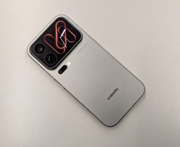 3 Telefon ‘Flagship’ Bakal Masuk Malaysia Tahun Ini