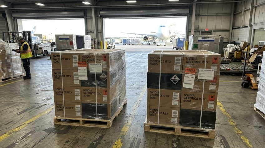 Dua Palet GPU RTX 5090 Dianggarkan Bernilai RM2 Juta Dilapor Hilang Sebaik Tiba Di Lapangan Terbang Brazil