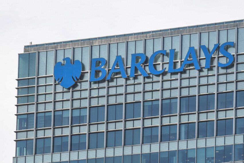 Barclays Rancang Kurangkan 5,000 Pekerja Susulan Penggunaan AI