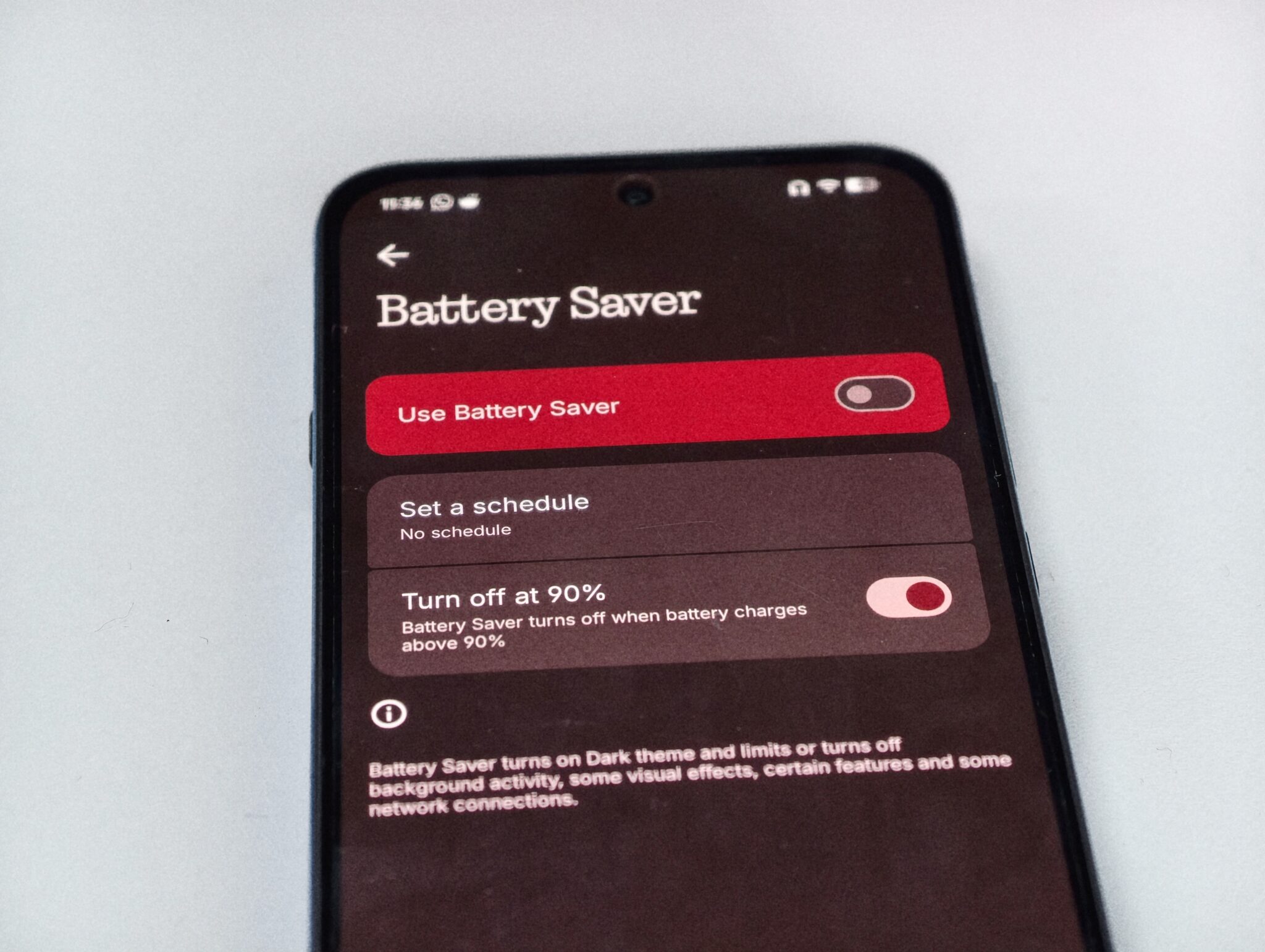 (Ulasan) Nothing Phone (4b): Bukan Telefon Yang Teruk, Cuma Pesaing Lebih Menarik