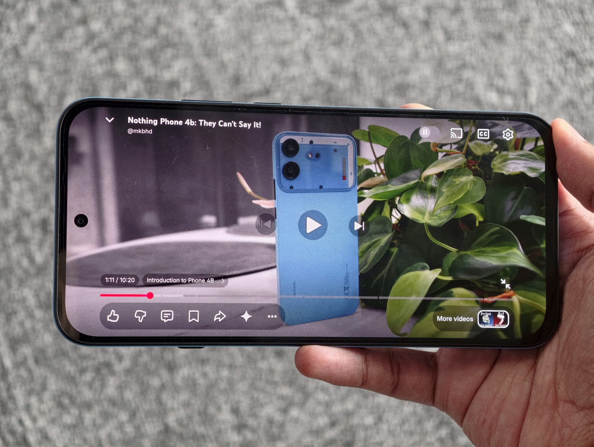 (Ulasan) Nothing Phone (4b): Bukan Telefon Yang Teruk, Cuma Pesaing Lebih Menarik