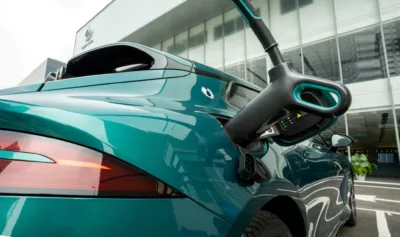 BYD Perinci Pelaksanaan Flash Charging Di Malaysia, DENZA Z9GT Sokong Cas 5 Minit